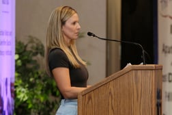 110725 PeaceInThePagesReadUSA 055