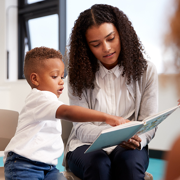 applynow-imagery-teacher